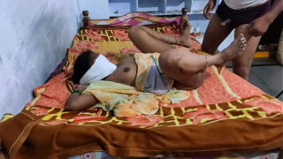 Bangladeshi Village Sexy Housewife Homemade Fucking Video