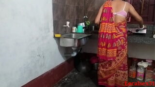 Red Saree Bhabhi And Husband Friend First Time Sex In The Kitchen Video