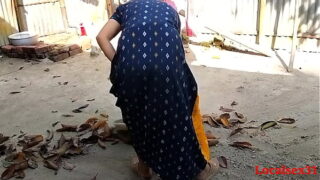 Tamil Clening Filds With Wife Shared And Fucking HArd In Outdoor Video